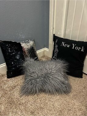 Decorative Pillows- Grey and black